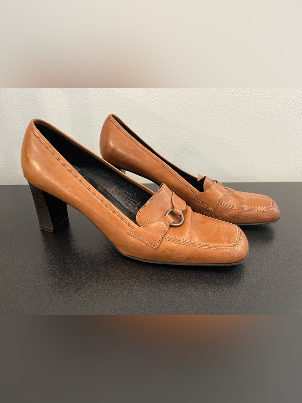 Sesto Meucci Italian Tan Leather Block Heel Loafers - Women's